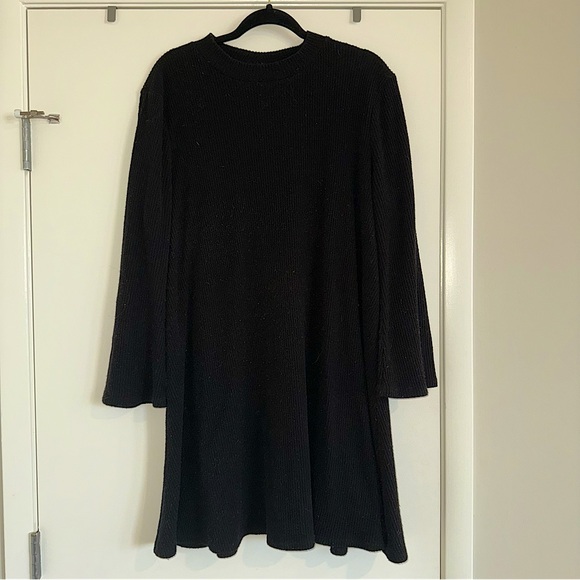 Old Navy Black Bell-Sleeve Sweater Dress - Picture 2 of 2